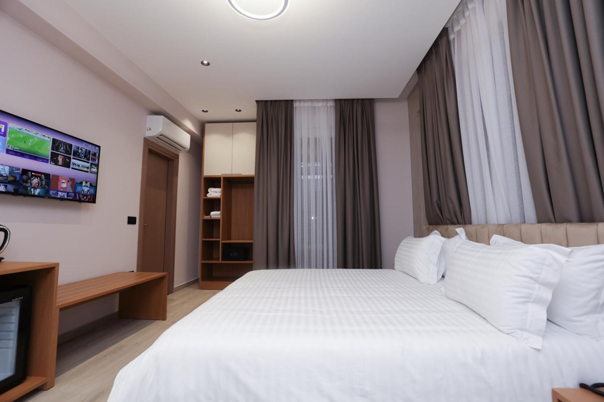 Residence Inn Hotel Tirana Exterior foto